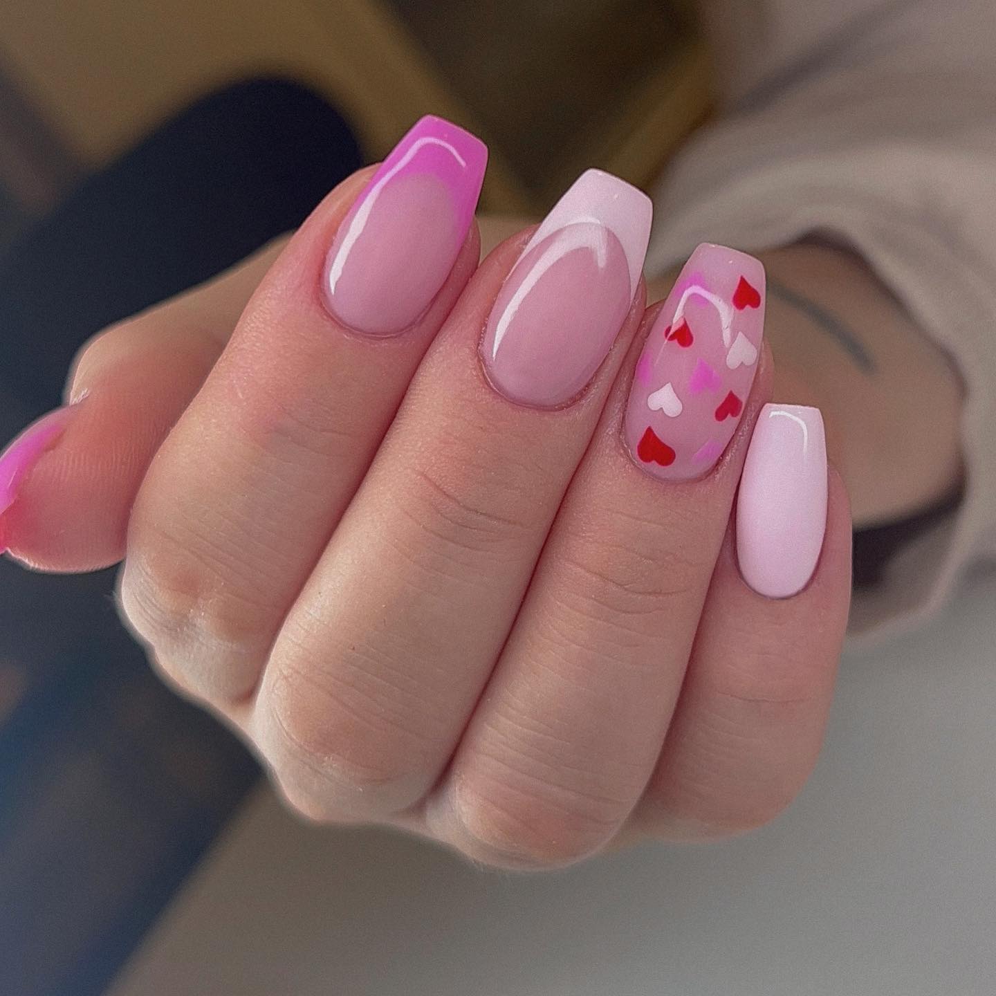 21. Glossy Pink Valentine Nails with Heart Accent - pink valentine nail ideas