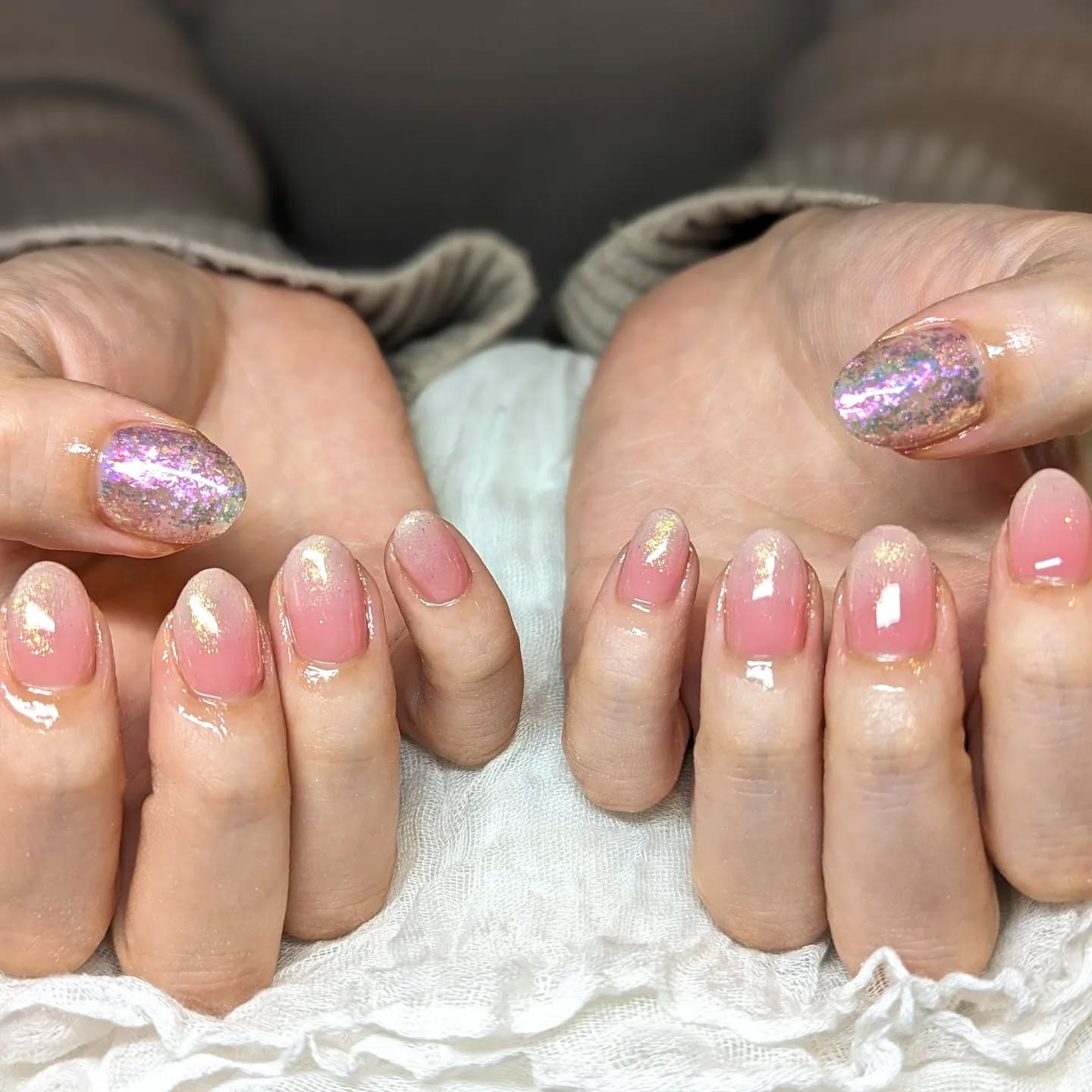 9. Rose Quartz Shimmer Fade - plum nail ideas