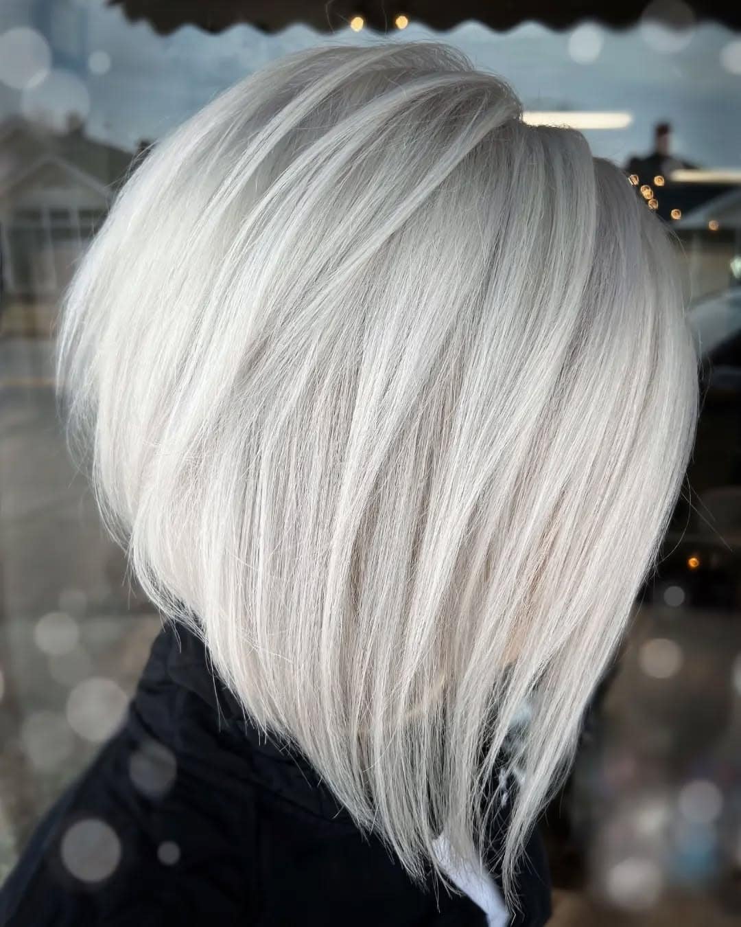 7. Layered Platinum Bob - Platinum Hair Color