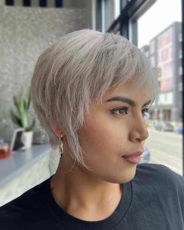 8. Platinum Pixie Chic - Platinum Hair Color