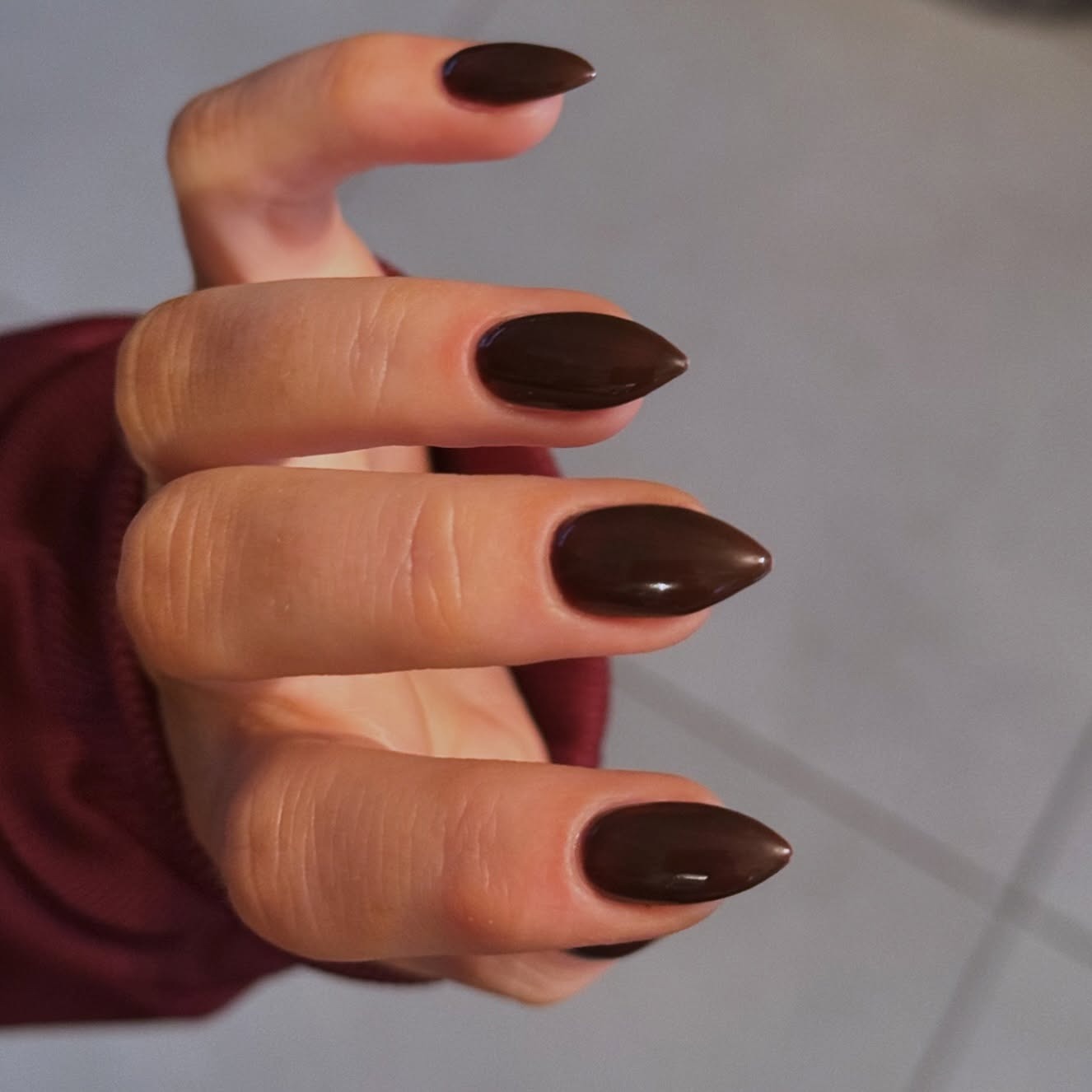22. Glossy Mocha Nails - pointed nail ideas