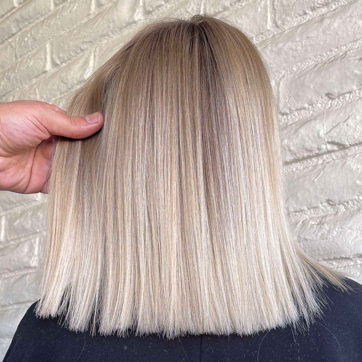 15. Cool Beige Dark Blonde Bob - Dark Blonde Hair Color