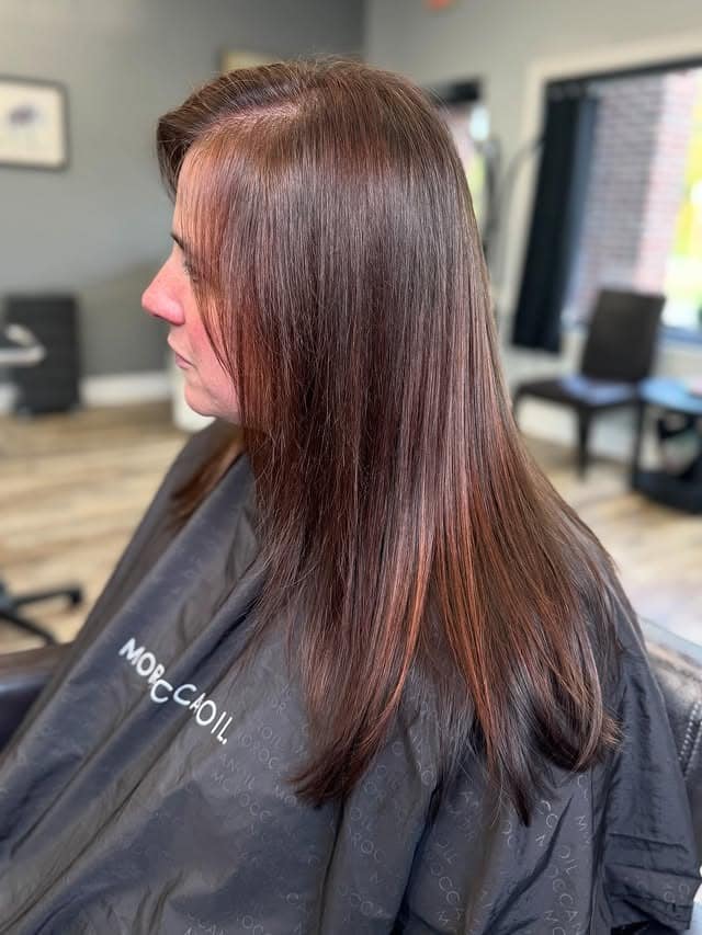 11. Cinnamon Glaze Straight Layers - Fall Hairstyles