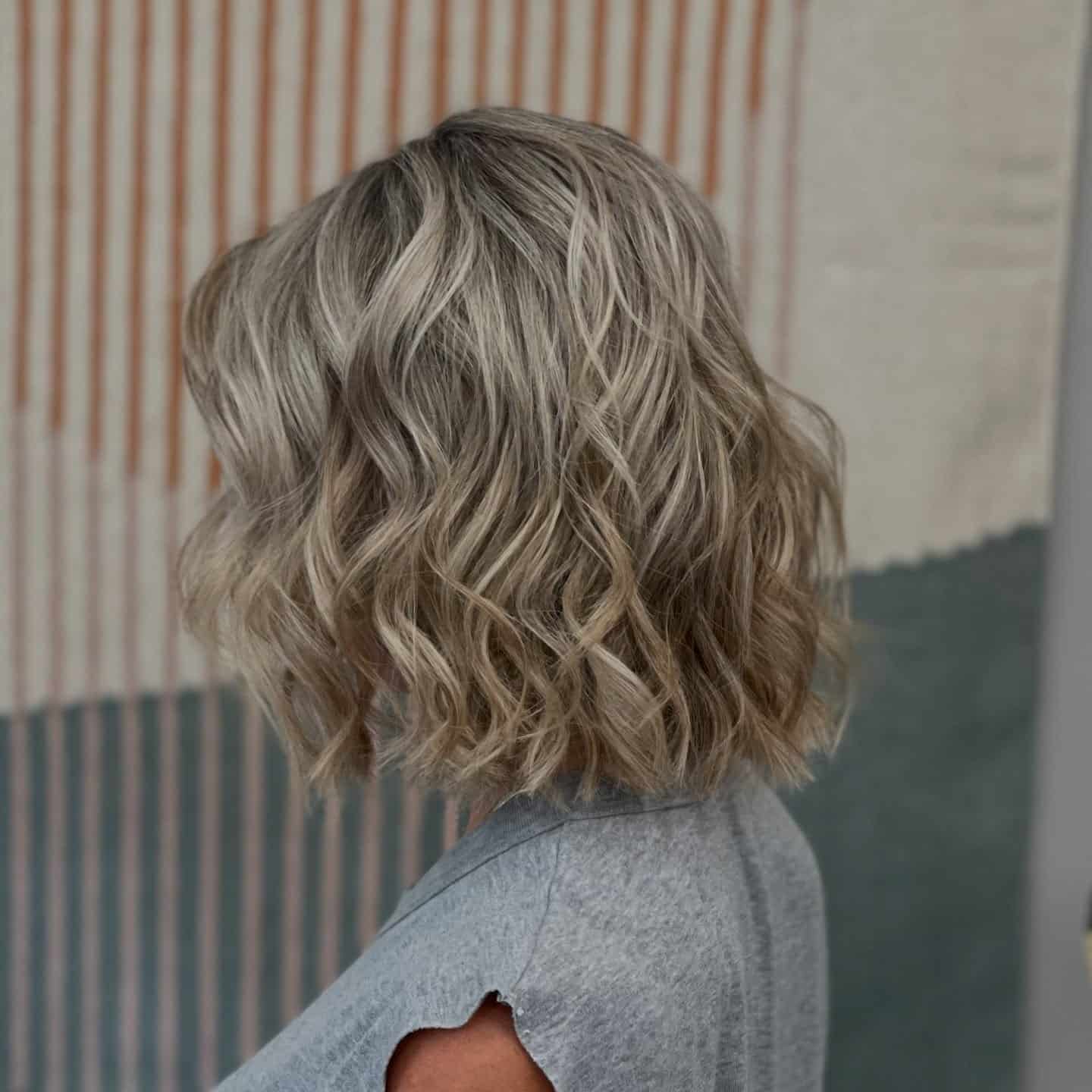15. Soft Beige Tousled Bob - Fall Hairstyles