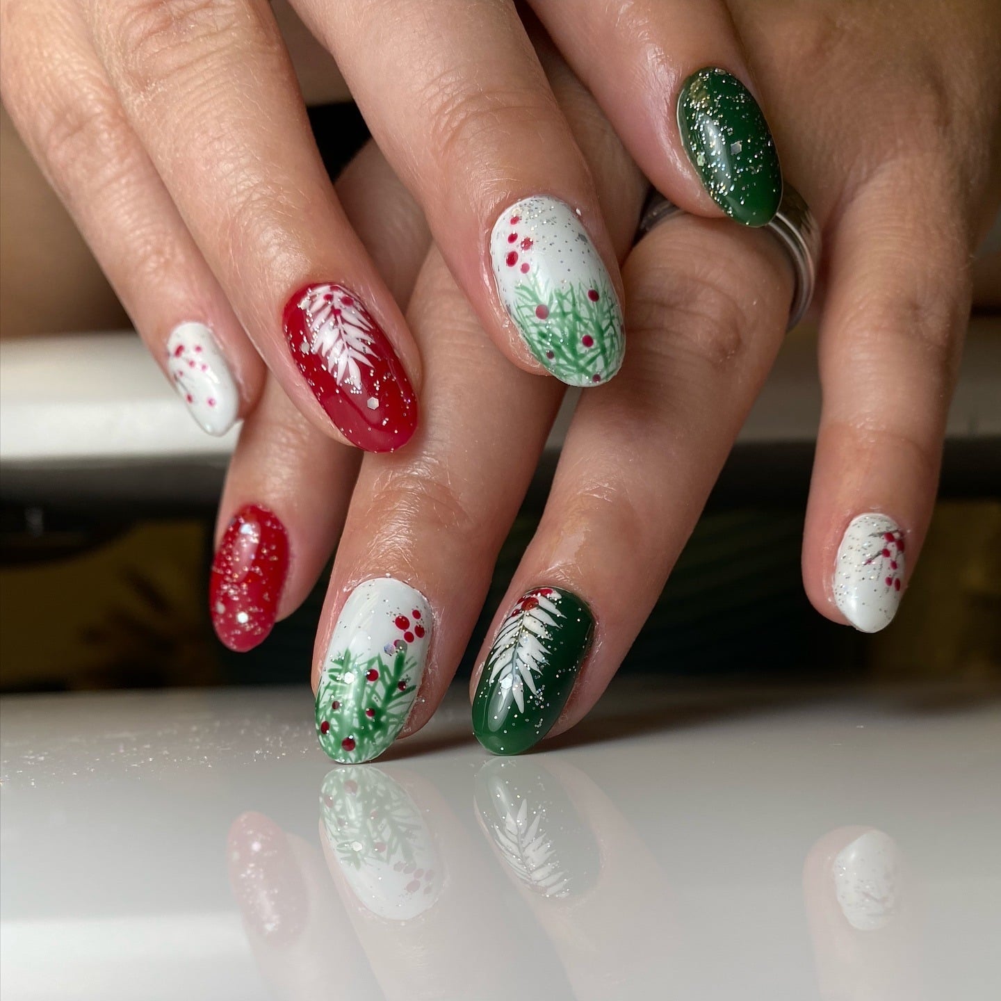 13. Winter Pine Nail Art - red and green nail ideas