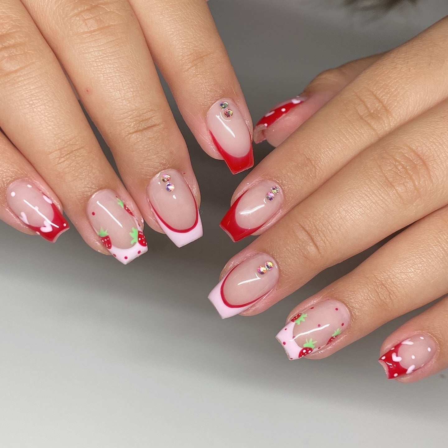 17. Strawberry Shine Tips - red and pink nail ideas