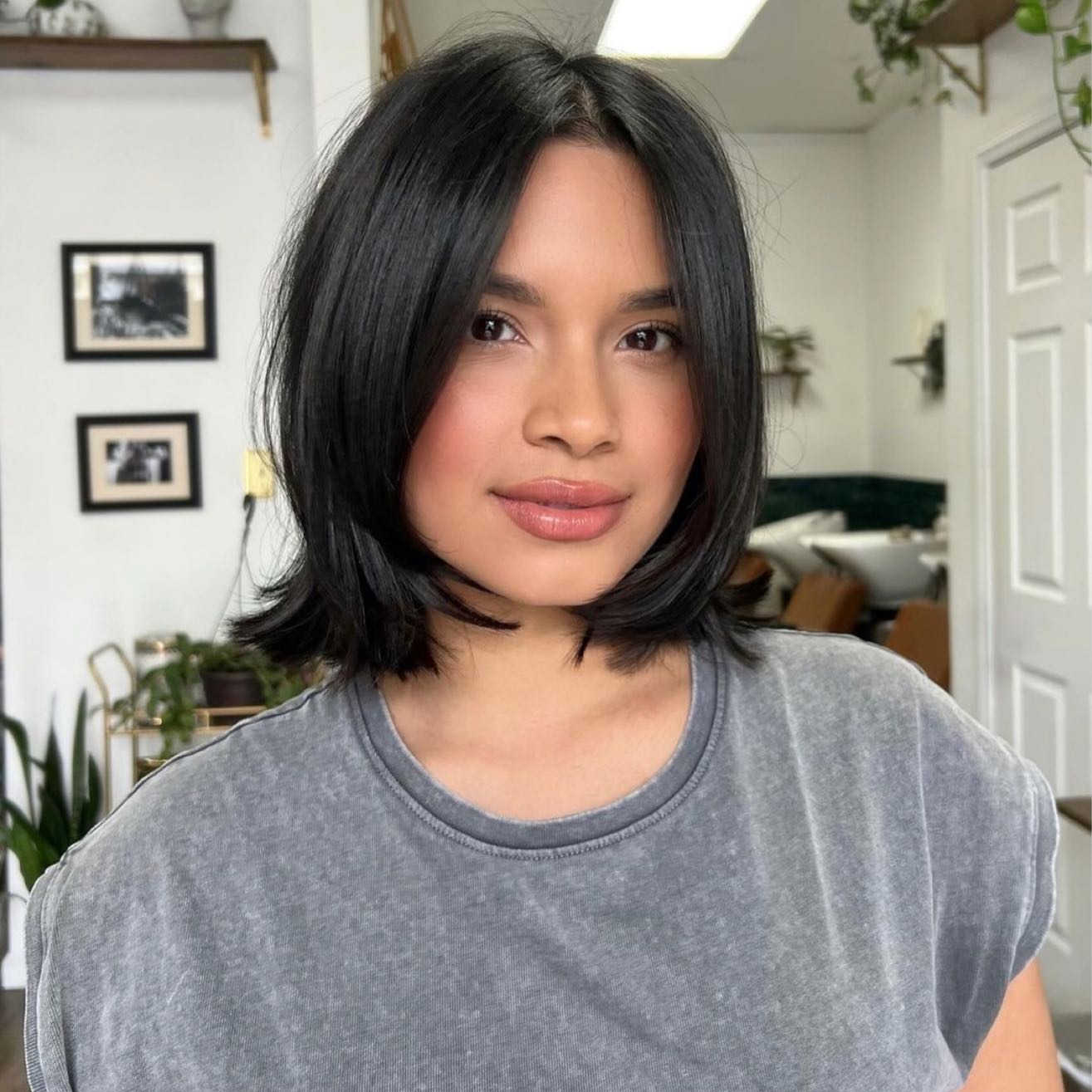 18. Layered Chin-Length Bob with Jet Black Gloss - Short Hair with Layers