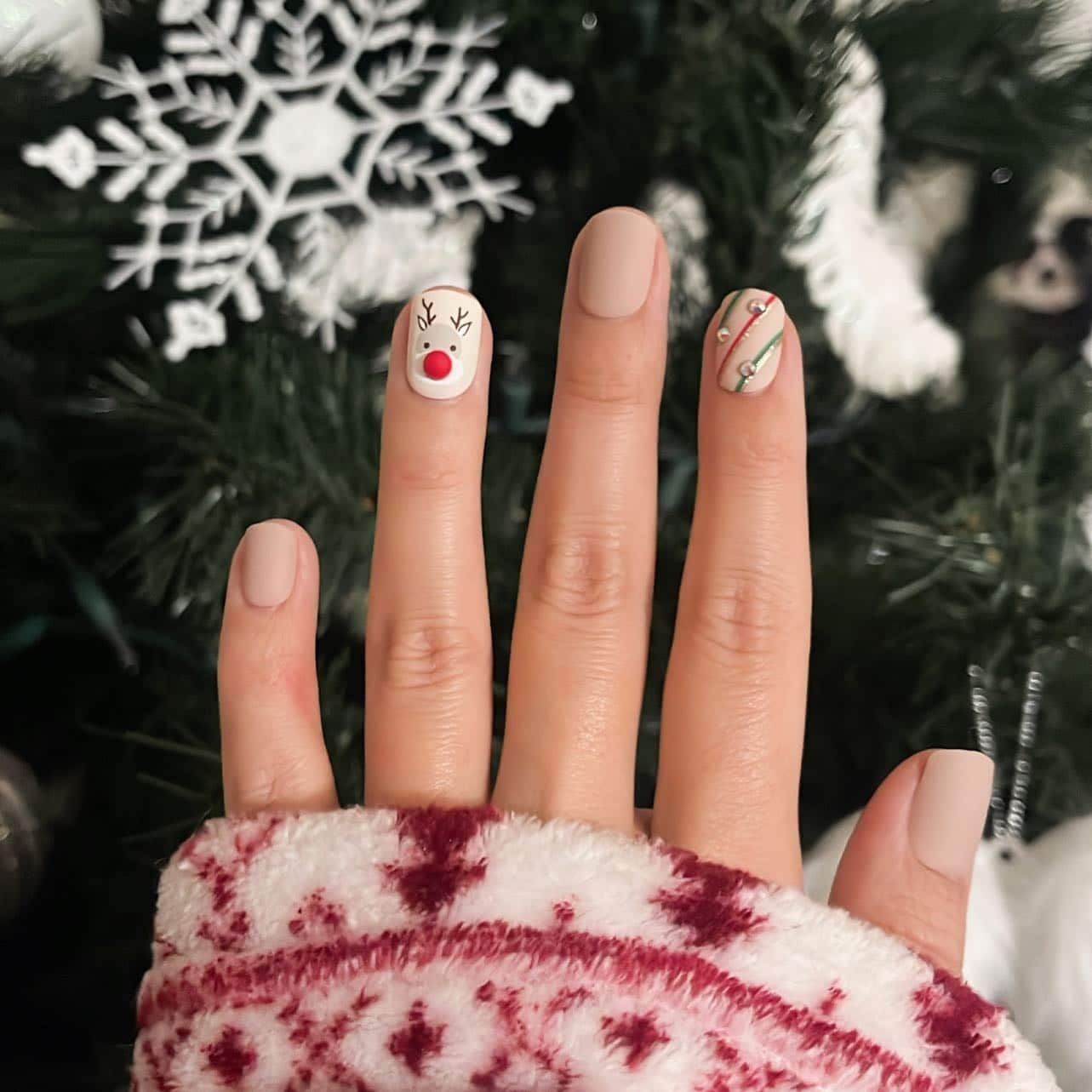 18. Simple Rudolph & String Light Charm - reindeer nail ideas