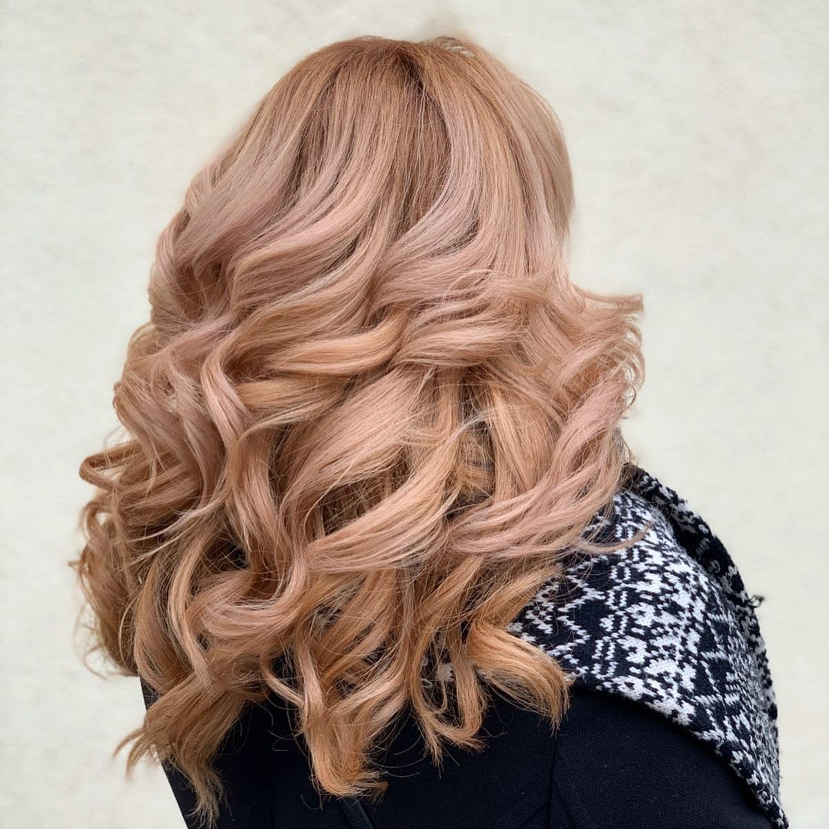4. Rosy Strawberry Curls - Strawberry Blonde Hair Color