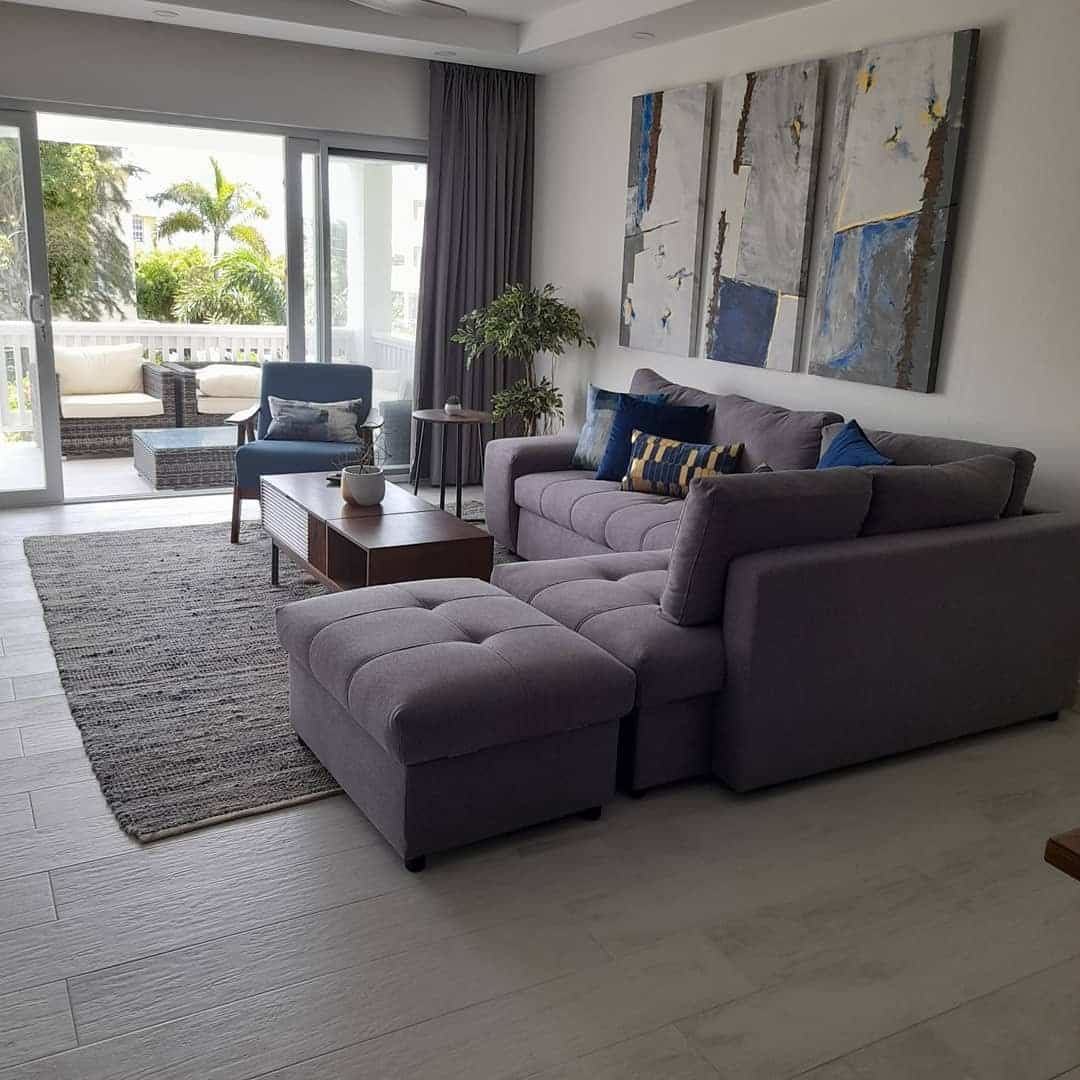 17. Seaside Simplicity - beachy living room ideas