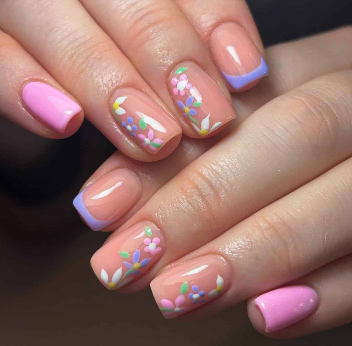 19. Pastel Blossom Accent Nails - simple floral nail ideas