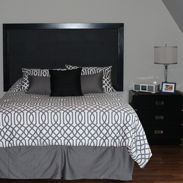 4. Graphic Gray Pattern Bedroom with Bold Framing - gray, black and white bedroom ideas