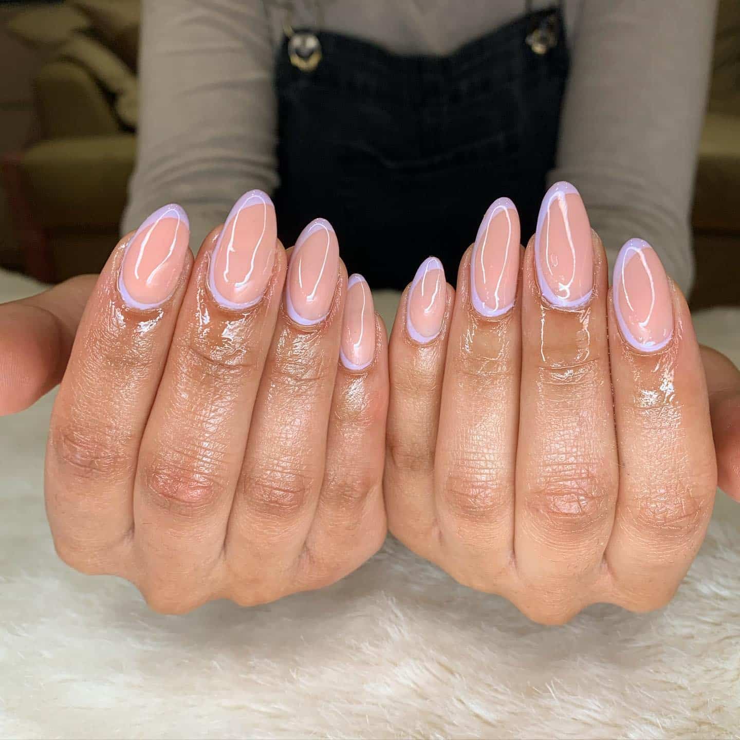 9. Purple-Outlined Contour Nails - subtle nail ideas