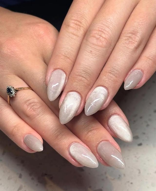 16. Cloudy Beige Cat-Eye Nails - subtle nail ideas