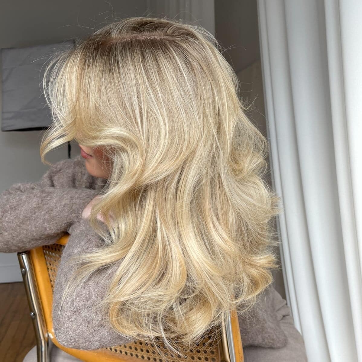 5. Creamy Butter Blonde with Soft Luxe Waves - Old Money Hair