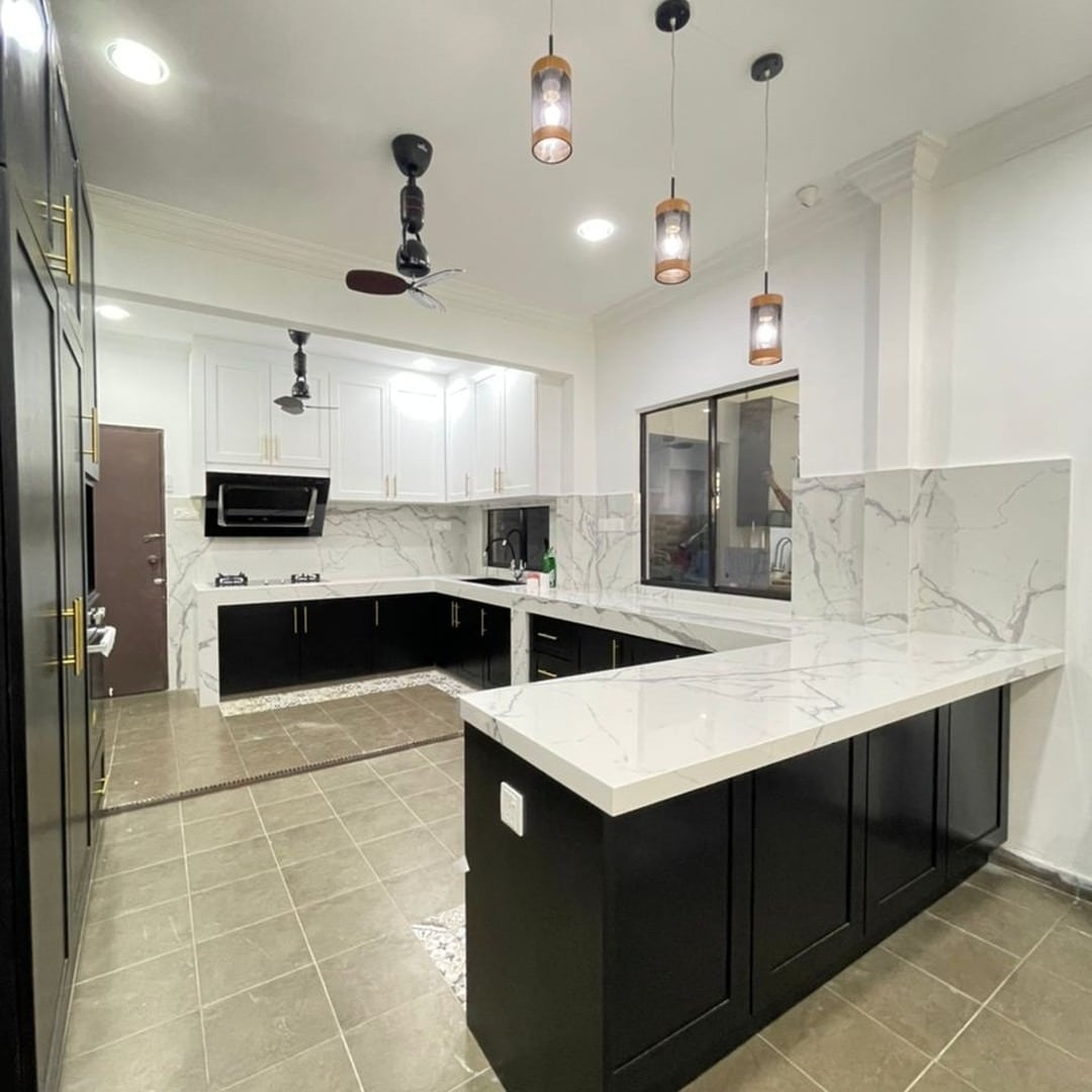 5. Black & White Two-Tone Modern Luxe - kitchen cabinet paint ideas