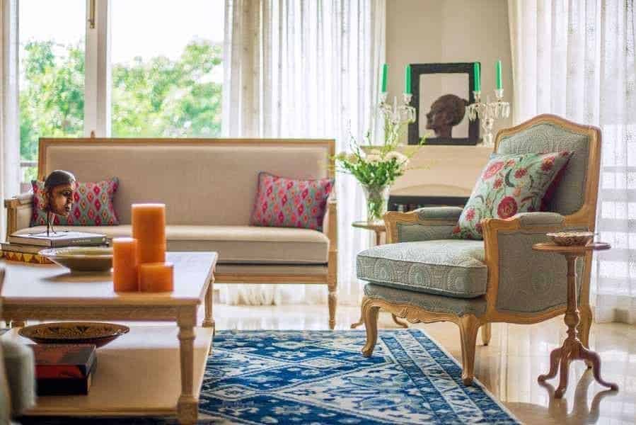 8. Traditional Indian Seating with Fresh Blues - indian style living room ideas