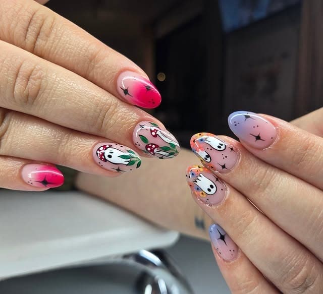 7. Berry Fade & Cartoon Garden Mix - two tone nail ideas