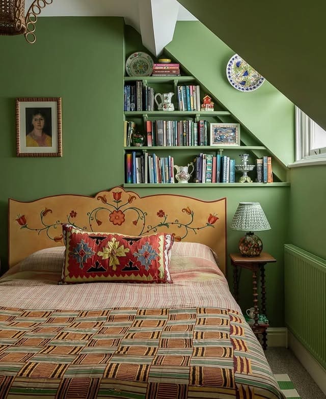 8. Garden-Inspired Bedroom With Folk-Art Charm - greenery bedroom ideas