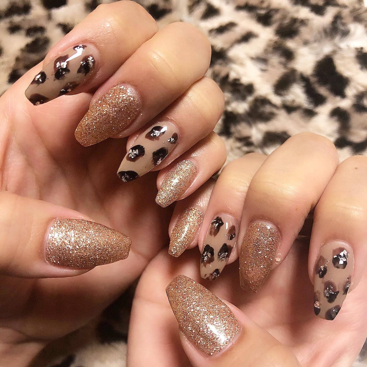 17. Warm Gold Leopard Shimmer - animal nail ideas