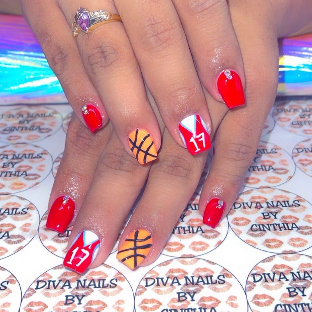 13. Red Jersey & Court Mix Nails - basketball nail ideas
