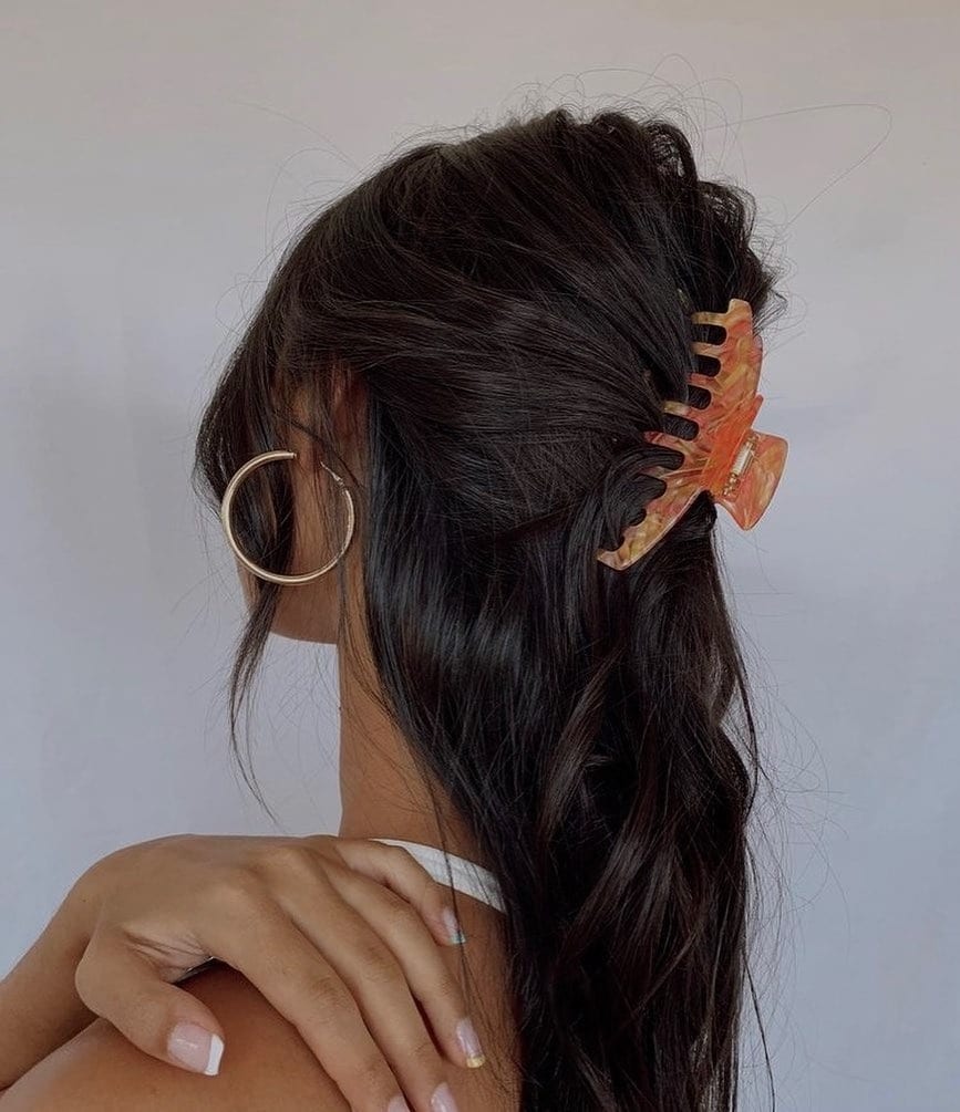 18. Soft Claw Clip Sweep - Spring Hairstyles