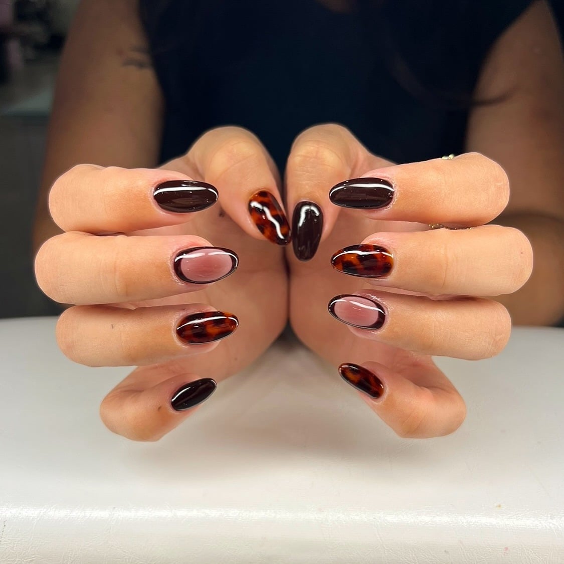 5. Dark Chocolate Tortoiseshell Blend - brown fall nail ideas