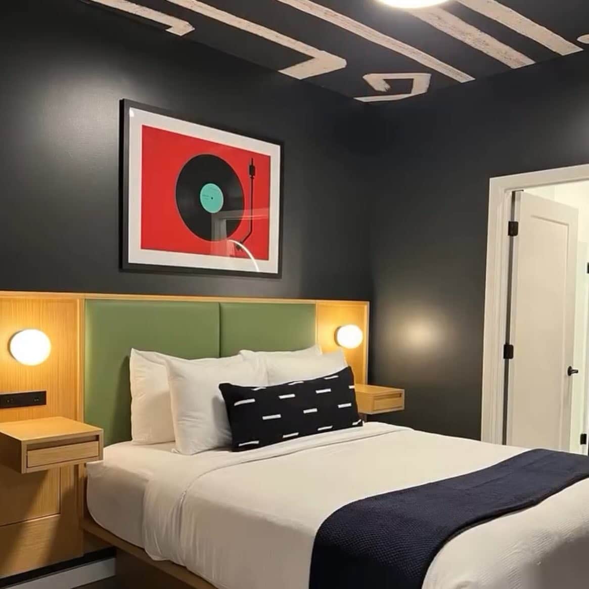 8. Modern Pop with Black Statement Elements - black and cream bedroom ideas