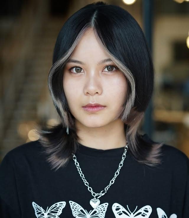 20. Voluminous Long Wolf Cut in Neutral Brown - Wolf Haircuts