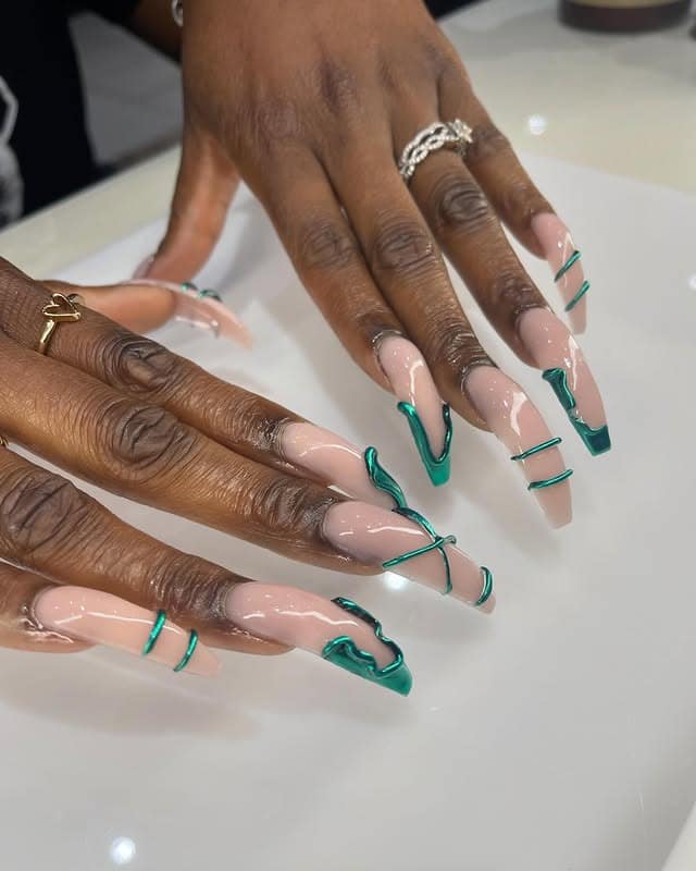3. Emerald Wire-Curve Sculpture Nails - curved nail ideas