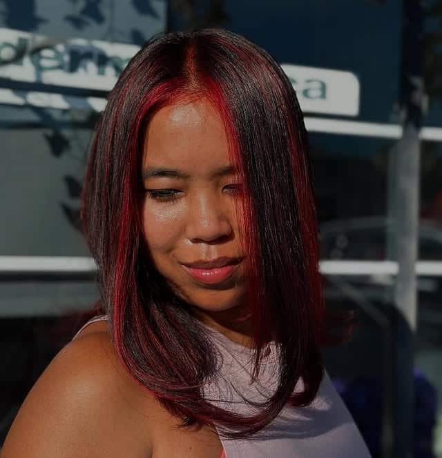 18. Precision Red Face Frame with Sleek Contour Layers - Red Hair with Highlights