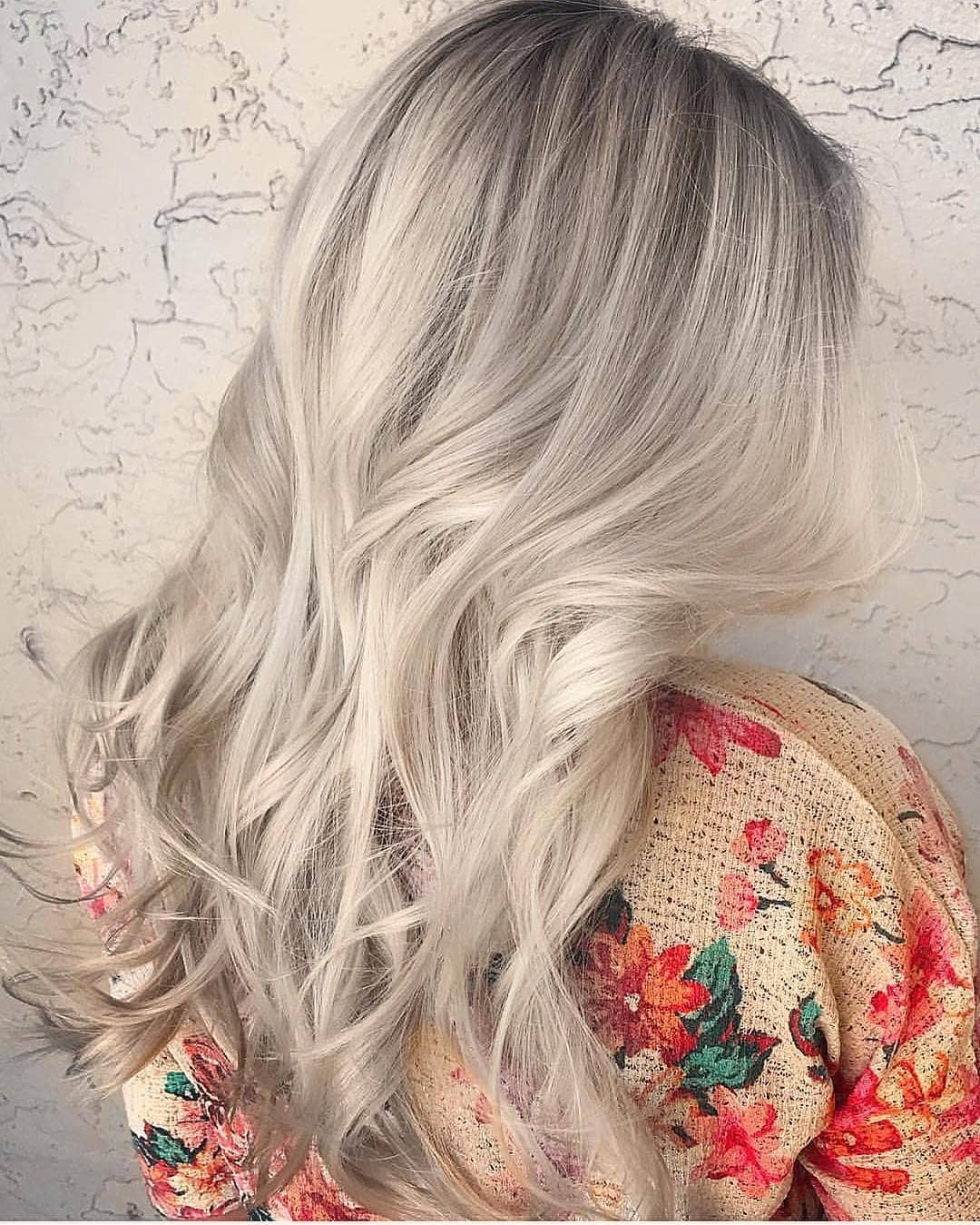12. Platinum Cream Waves with Smoky Root Blend - Summer Hairstyles