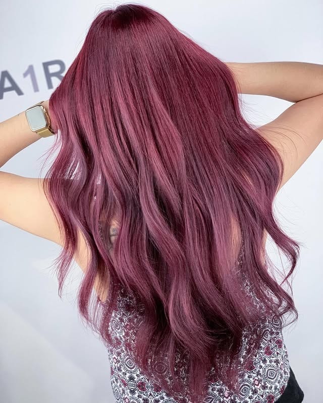 5. Berry-Red Balayage With Face-Framing Light Accents - Burgundy Balayage Hair Color