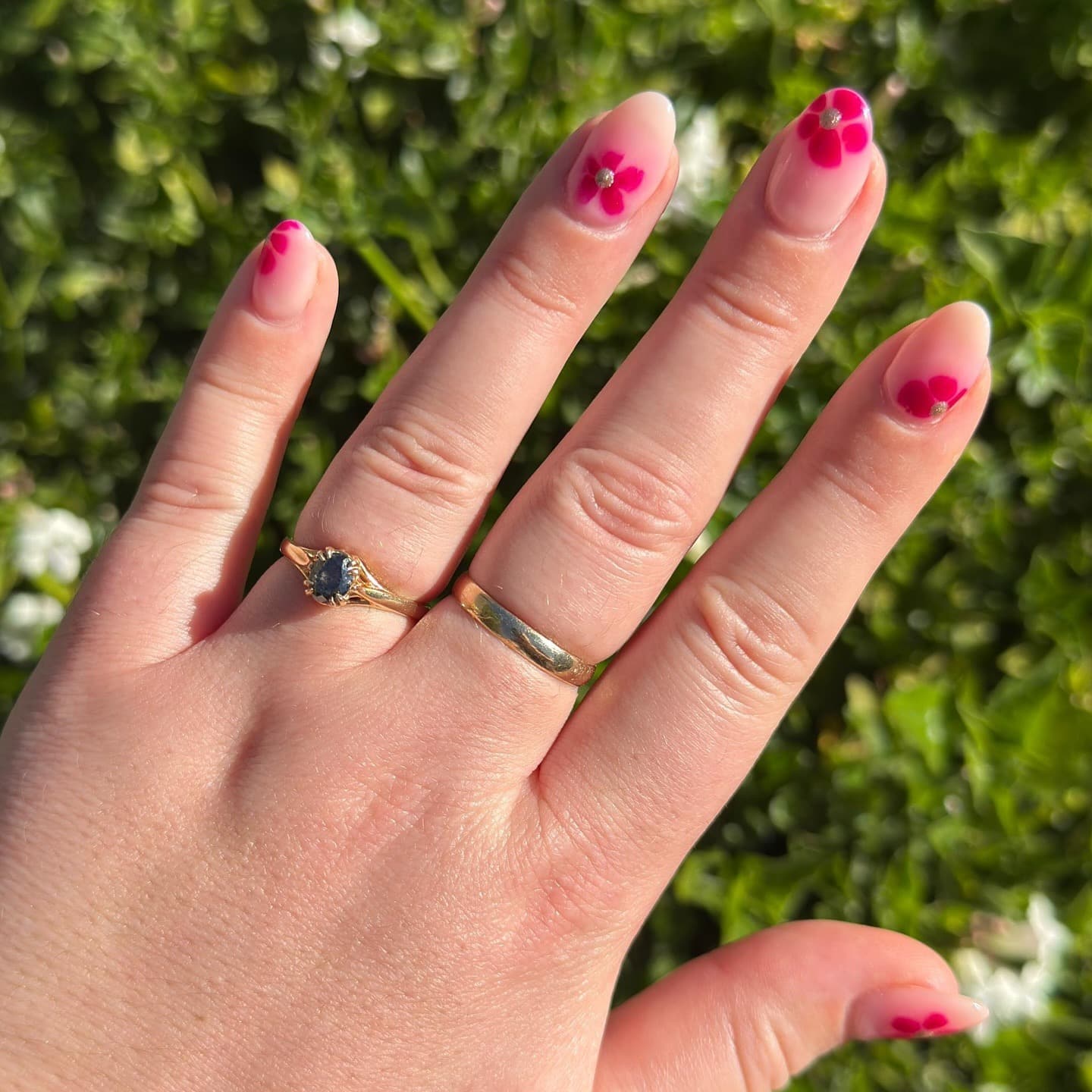 16. Pink Radiant Petal Dip Nails - flower dip nail ideas