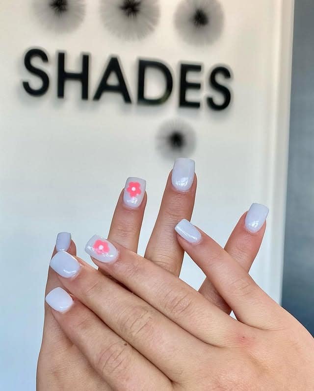 19. Soft White Blossom Accent Dip Nails - flower dip nail ideas