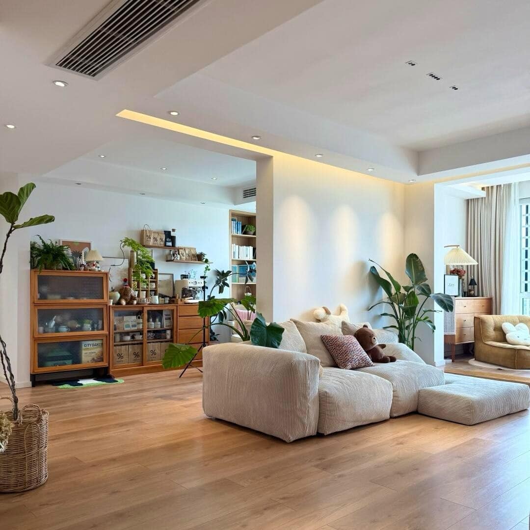 17. Lightwood Comfort with Indoor Garden Influence - home decor ideas for living room