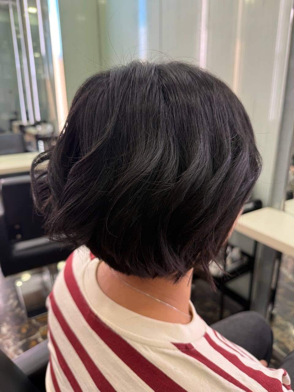 18. Soft Wave Inverted Raven Bob - Chic-Length Hairstyles