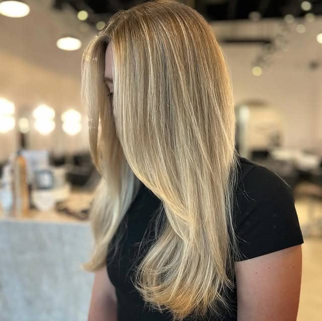 21. Soft Champagne Blonde Long Layers with Smooth Ends - Long Layered Hairstyles