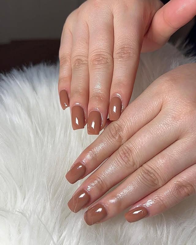 13. Short Square Cocoa Brown Nails - light brown nail ideas
