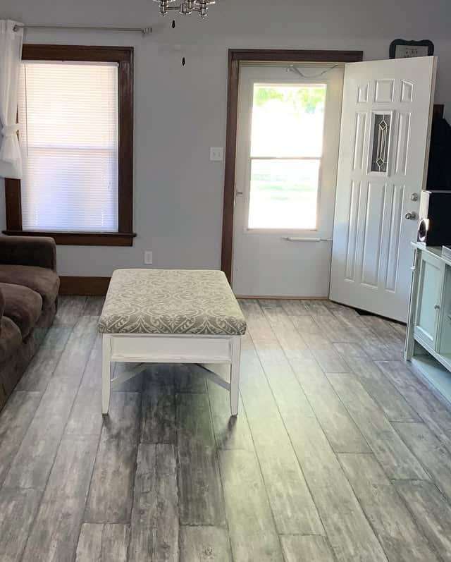 18. Minimal Gray and White Living Room with Open Floor Plan - gray and white living room ideas