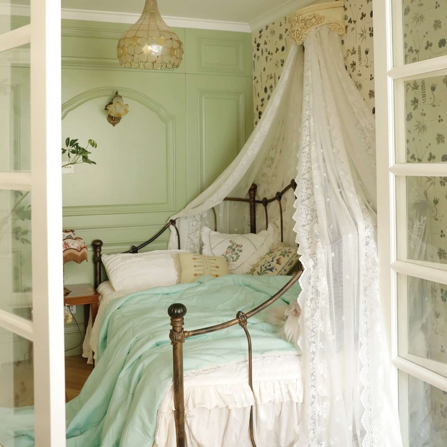 9. Romantic Mint Cottage Bedroom - mint green bedroom ideas