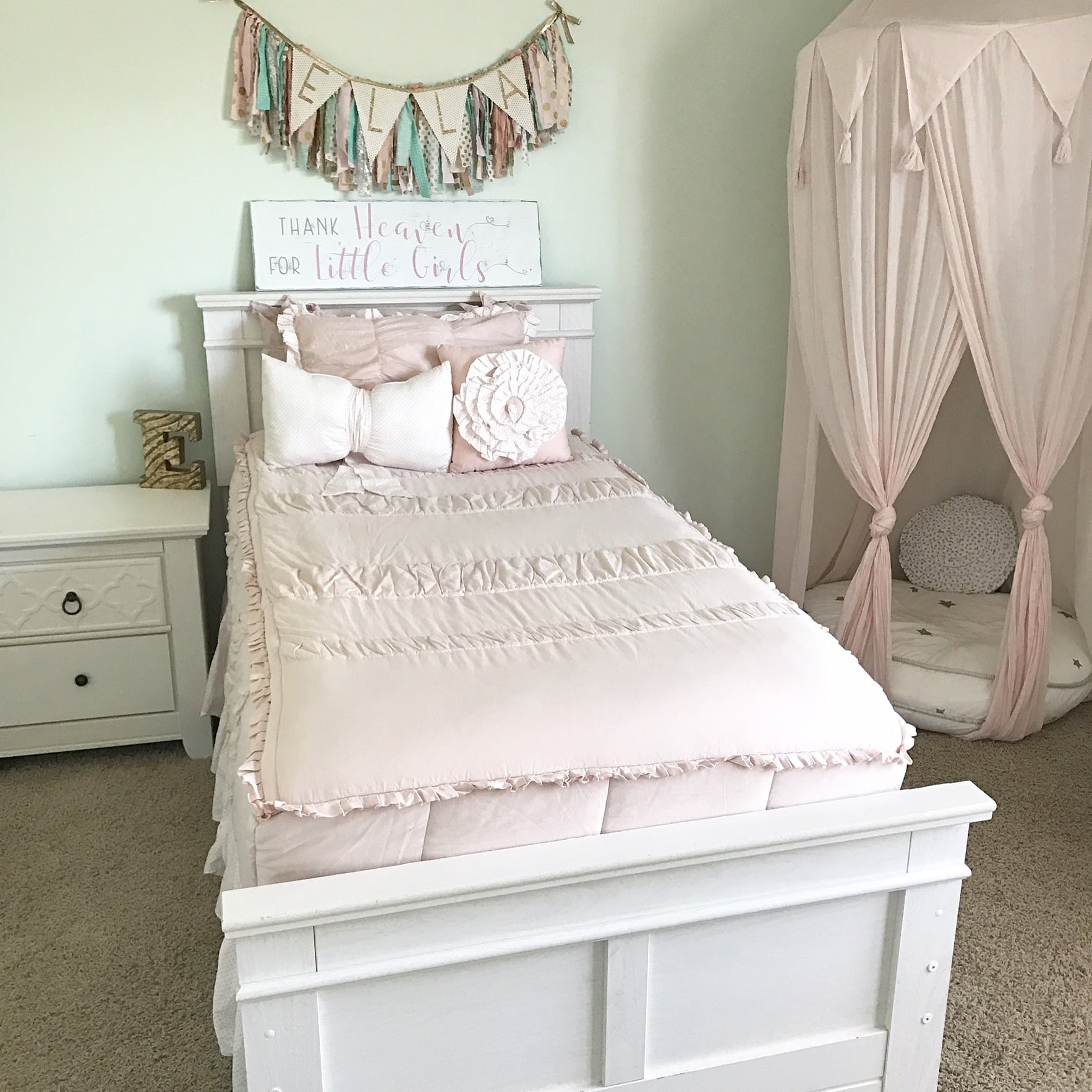 10. Soft Mint Girls Bedroom - mint green bedroom ideas