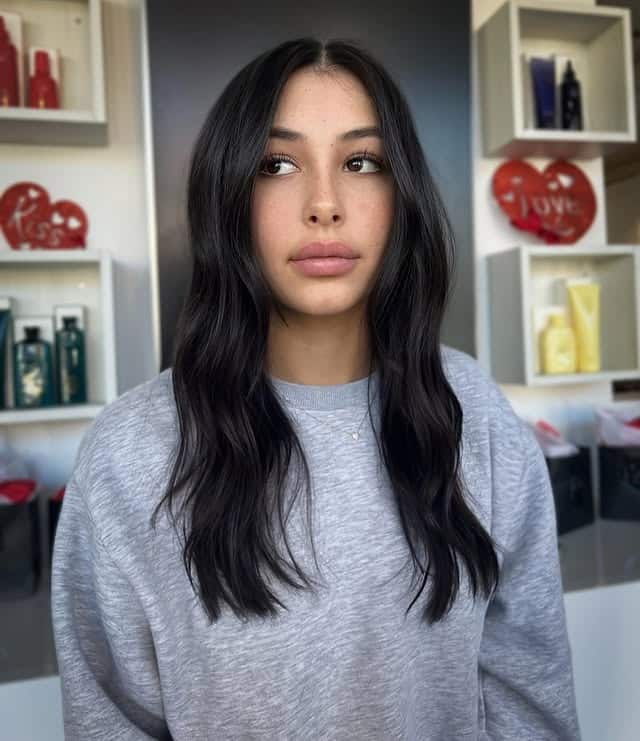 6. Natural Black Mid-Length Waves - Dark Hair Color