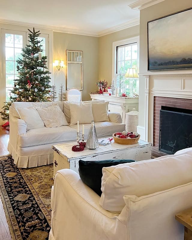 17. Elegant Neutral Christmas Living Room with Vintage Details - christmas living room decor ideas