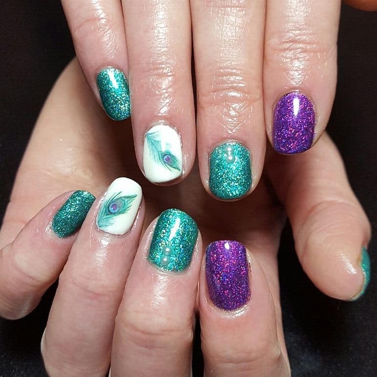 4. Peacock Jewel Short Nail Design - peacock nail ideas