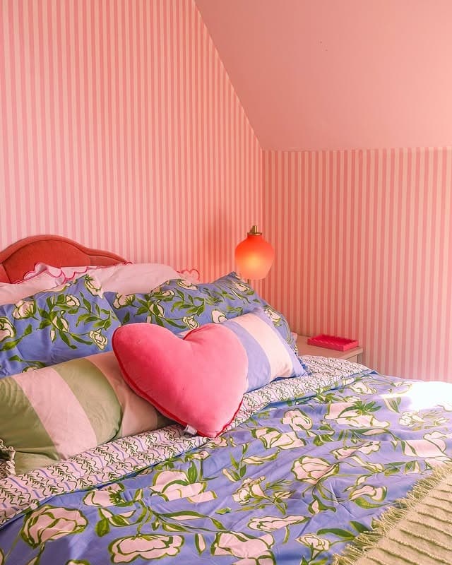 9. Sweet Pink Striped Pastel Bedroom - pastel bedroom ideas