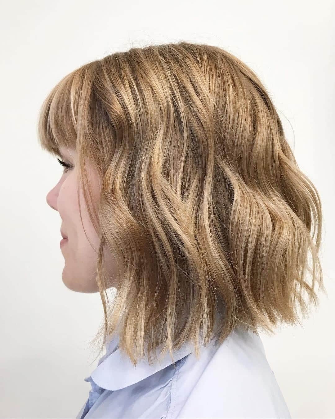 6. Light Honey Blonde Wavy Bob with Fringe - Wavy Bob Hair