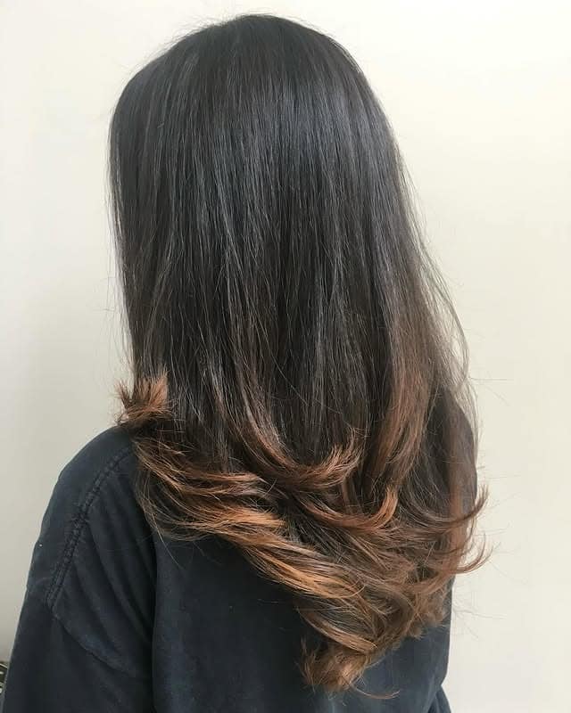 20. Warm Chestnut Ombre with Glossy Waves - Ombre Hair Color