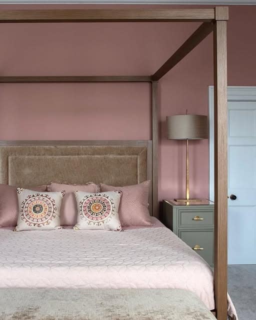 13. Warm Blush Canopy Bed Design - light pink bedroom ideas