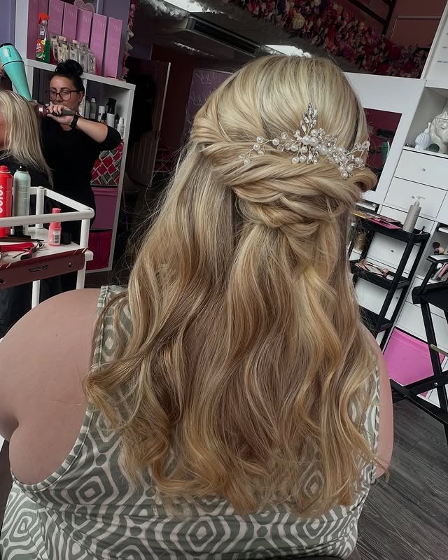 13. Twisted Half-Up Style with Crystal Accessory in Champagne Blonde - Prom Hairstyles